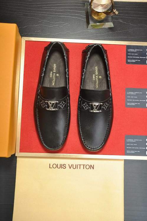 Picture of Louis Vuitton Shoes _SKULVsz38-44hnh083611781